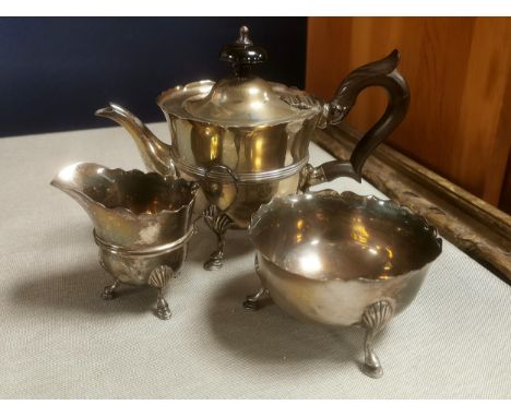 1895 London Silver 3pc Tea Service by London-Maker James Wakely and Frank Clark Wheeler - total weight 468g