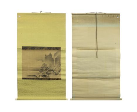 Chinese scroll with an antique black ink painting with a landscape || Chinese rol met antieke schildering in zwarte inkt met 