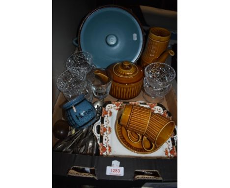 A mixed lot of vintage glass ware and ceramics, including mid century Sadler tea and coffee pots and mugs, casserole dish and