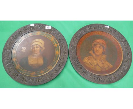 Pair of metal framed portrait plaques with foundry marks - Diameter: 41cm