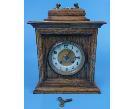 Oak mantle clock