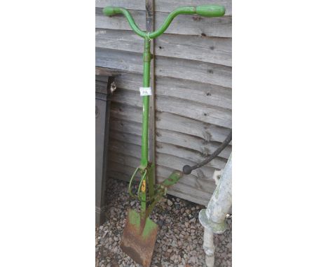 Vintage back saving spade by Terrex