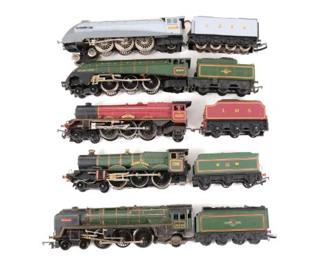 OO gauge model railway locomotives; Hornby Dublo no.60030 'Golden Fleece', Hornby 'Britannia' no.70000, Wrenn GW no.7002 'Dev