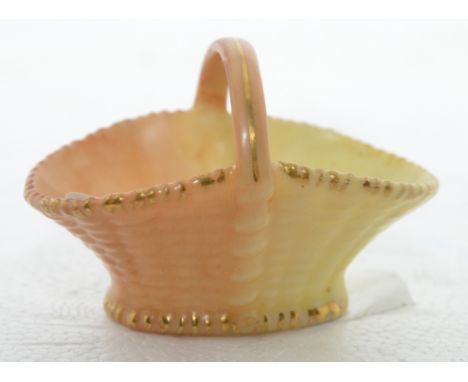 Small Royal Worcester weave basket