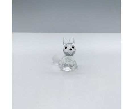 Charming little figure of a fox with a crystal clear body and a frosted nose and tail. This figure was part of the Woodland F