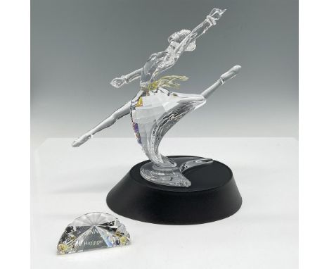 Final piece of the Magic of Dance trilogy. Figure designed to represent the famous ballerina Anna Pavlova is made of clear an