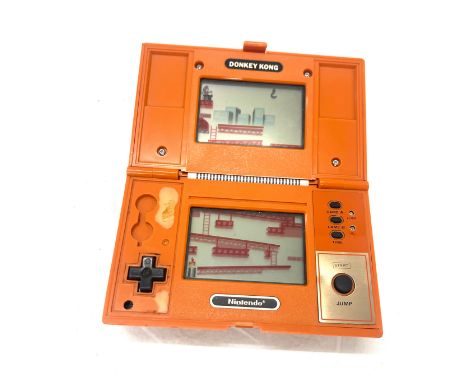 Vintage Nintendo Donkey Kong Multi screen, game and watch - working order model DK-52 