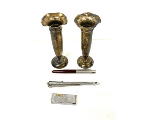 Selection of miscellaneous items includes flamex lighter, parker pen, bowls measurer etc 