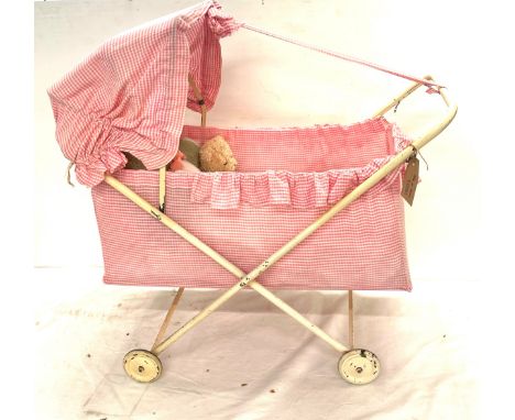 Vintage 1950s pram, marked ma-sit paris with 2 bears 