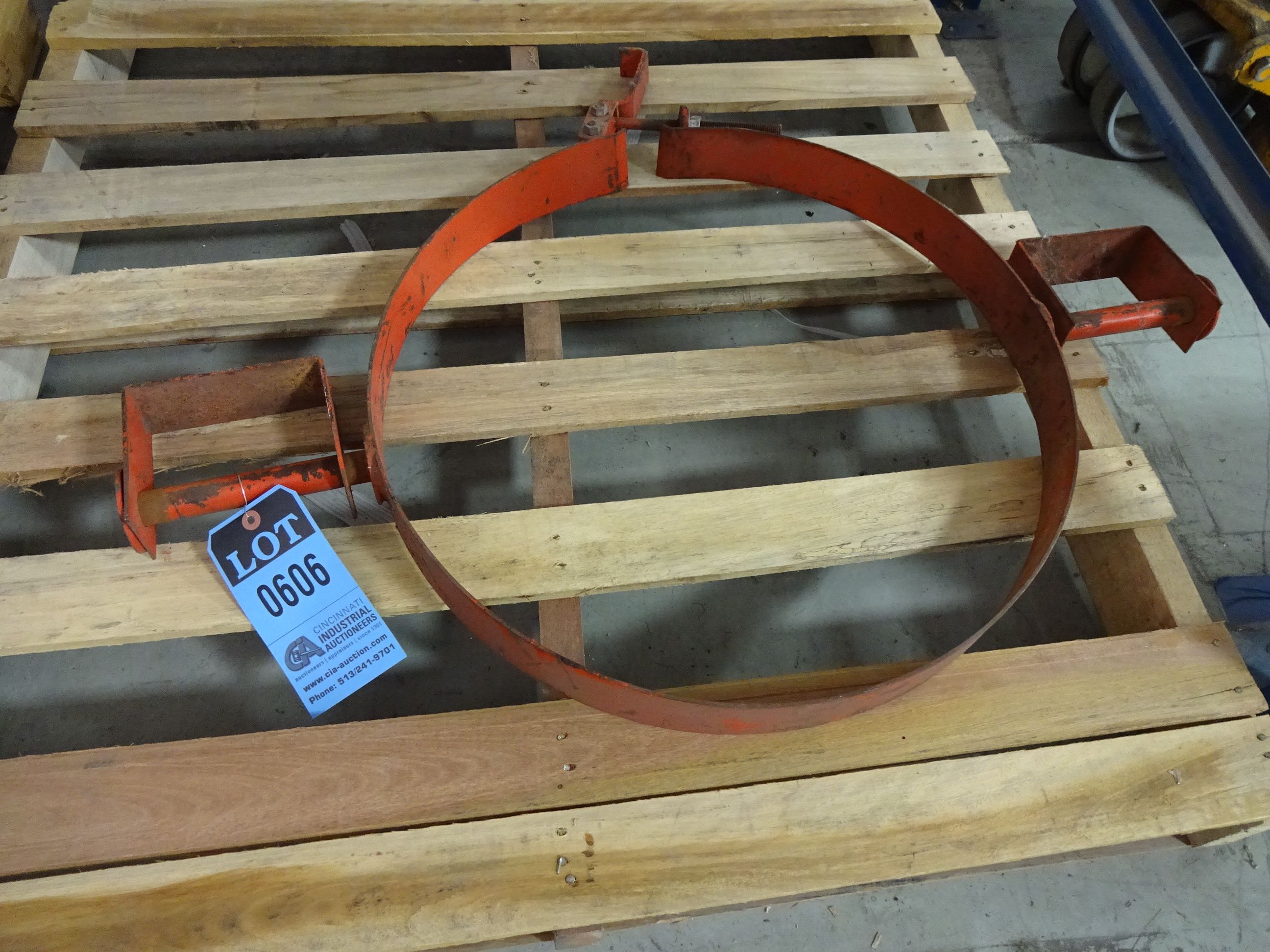 { Group of lots 606, 607, 608 } CAPACITY UNKNOWN FORK MOUNTED DRUM