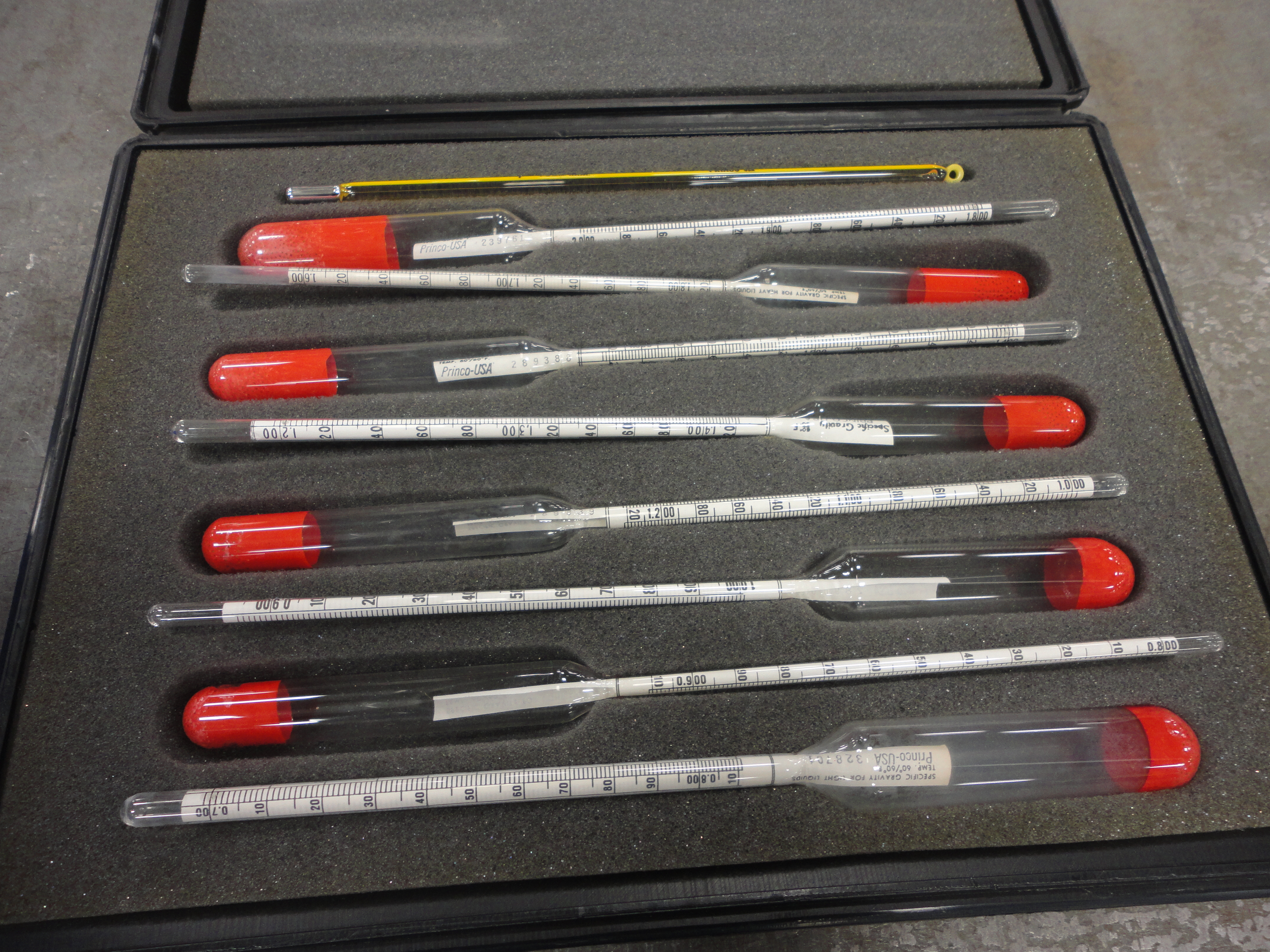 { Group of lots 302, 303, 304, 305 } PRINCO 807 HYDROMETER SET