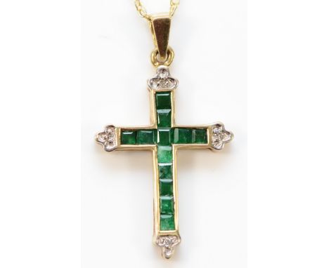 A 9ct gold emerald and diamond cross pendant on a chain, 23mm, 2.1g