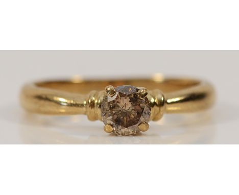 A 9ct gold brilliant cut diamond solitaire ring, Birmingham 2004, approx 0.33ct, L 1/2, 2.2g