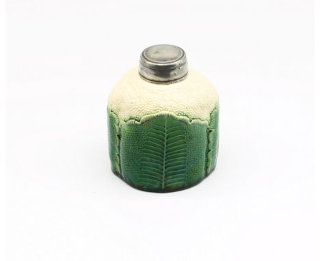 A Wedgwood creamware ‘Cauliflower’ tea caddy  with a white metal cover.  Circa 1765-70. Size 10cm high  Condition.  Scuffs to
