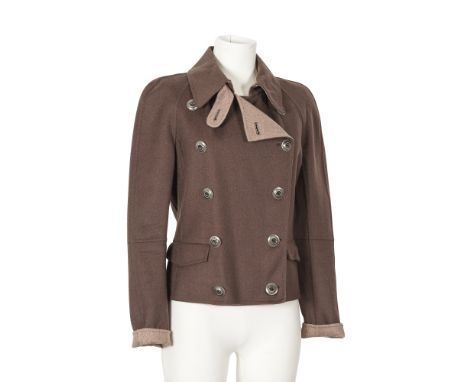 Christian DIOR, collection Prêt à Porter Automne/Hiver 2006. Blouson en cachemire bicolore marron et taupe.Directeur artistiq