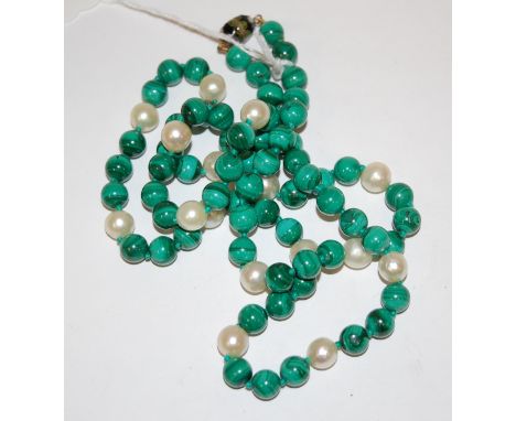 A beaded malachite and cultured pearl single string necklace, 77cm 