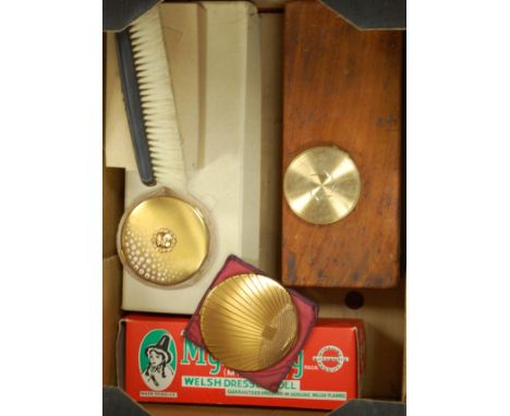 A box of miscellaneous items to include early 20th century brass monocular student's microscope in fitted box, a boxed Myfanw