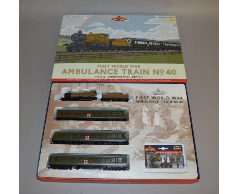 OO gauge. Bachmann 30-325 First World War Ambulance Train No. 40 Special Commemorative Edition, containing: 4-4-0 GWR 'City o