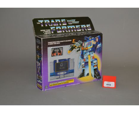 Hasbro Transformers G1 Decepticon Communicator Soundwave and Condor Cassette: Buzzsaw. Contents are E, complete, unused decal