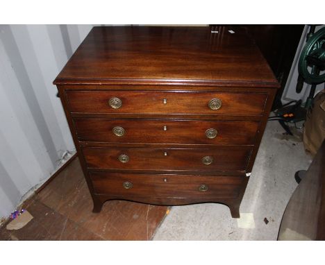 A George III style mahogany chest on drawers, fitted with four long graduated drawers, flat front, splayed bracket feet, 70cm
