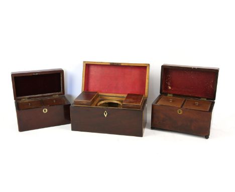 19th mahogany tea caddy, of rectangular form, with boxwood stringing, enclosing two lidded compartments, and an aperture, H15