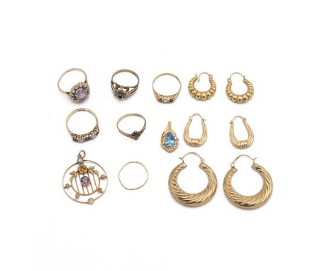 9ct gold jewellery includes a seed pearl and aquamarine set ring, an Edwardian pedant, creole earrings and other 9ct gold jew