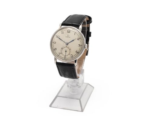 Vintage Omega manual wind wristwatch c1940s. Cal. 30T2, 15 jewel, stainless steel Staybrite oversized 37mm case, brushed silv