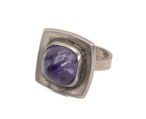 Brodrene Bjerring - a Danish mid-century amethyst set silver ring, circa 1970, finger size K 1/2. 