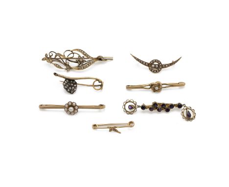 Edwardian and later gem set brooches, to include a 9ct gold seed pearl flower head brooch, 3.83g, a 15ct gold and seed pearl 
