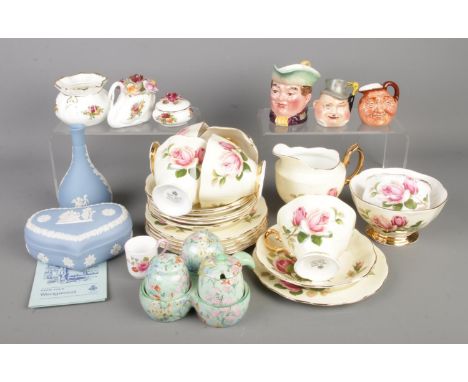 A group of collectable ceramics, to include Shelley "Melody" pattern condiments, Royal Albert "Old Country Roses" &amp; tea s