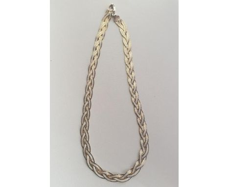 .925 silver link necklace. Shipping Group (A). 