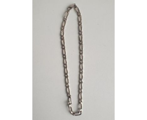 .925 silver link necklace. Weight: 33.5g, Length: 45cm. Collection only. Shipping Group (A). 