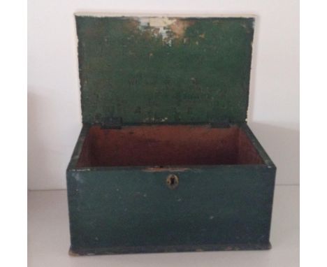 Small painted vintage wooden chest. Collection only. 