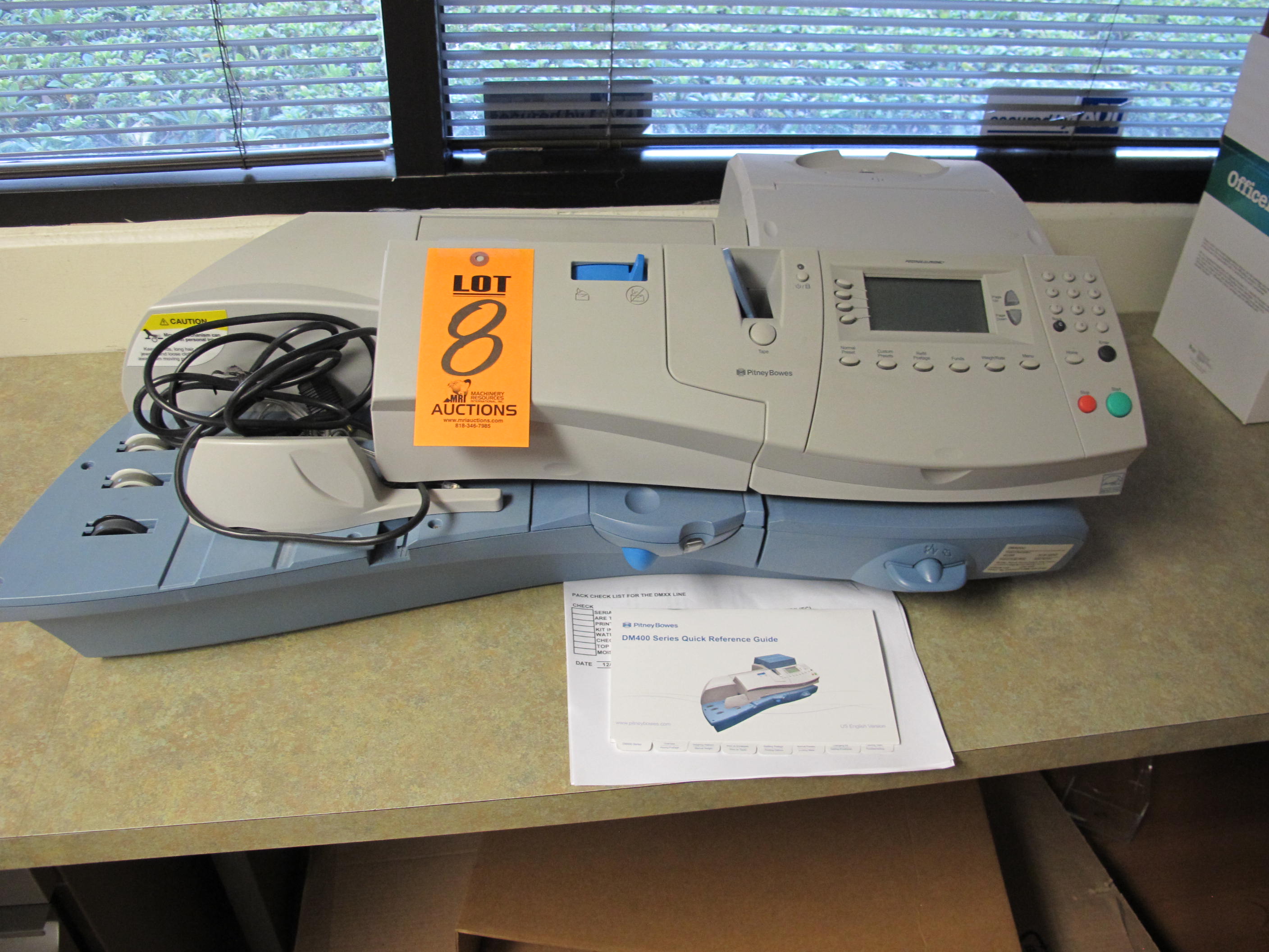 Pitney Bowes DM400 Postage Machine