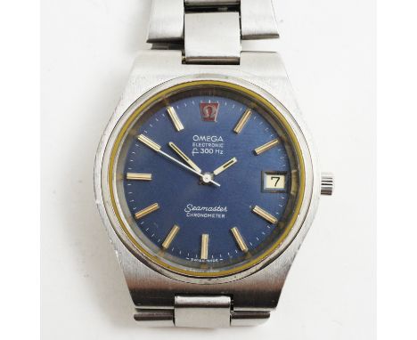 Omega Electronic F300 Hz Seamaster Chronometer wristwatch, the blue dial with baton numerals and date aperture at three o'clo