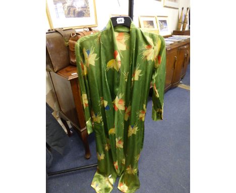 Lady's Vintage Dressing Gown