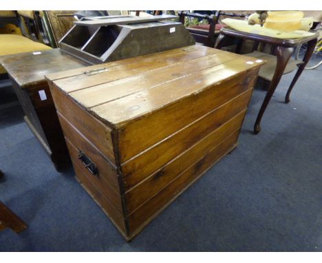 Pine Cabin Trunk