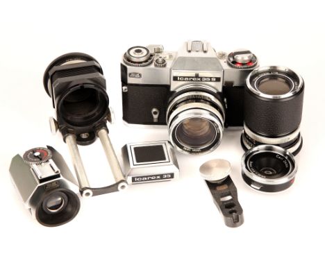 A Zeiss Ikon Icarex 35 S SLR Camera, with Carl Zeiss Ultron f/1.8 50mm, Tessar f/2.8 45mm and Super-Dynarex f/4 135mm lenses,