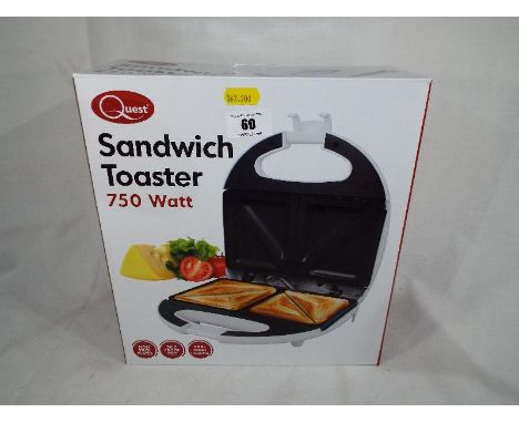 Surplus unused surplus retail stock (NOT RETURNS) - a Quest sandwich toaster 750w, fat reducing compact two portion grill 