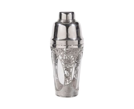  A Japanese silver coloured mounted cocktail shaker by Kichigoro Uyeda   (  Sterling   and   K. Uyeda  ), mid 20th century, w