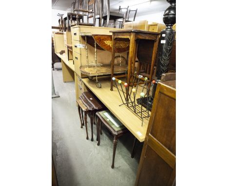A LIGHT OAK , LARGE MODERN DESK, WITH SINGLE PEDESTAL WITH ONE SHALLOW AND ONE DEEP DRAWER, ON GREY METAL CANTILEVER SUPPORTS