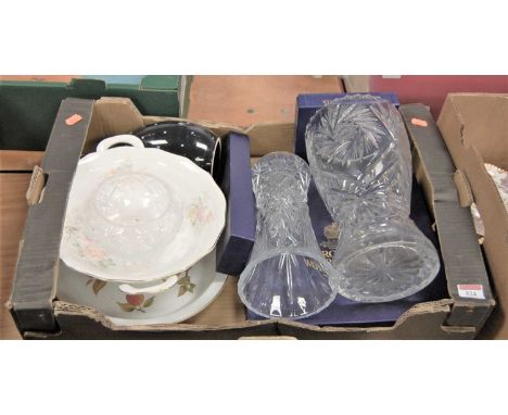 A box of miscellaneous china and glassware, to include boxed Royal Worcester bread plate, boxed Royal Worcester cake slice, c