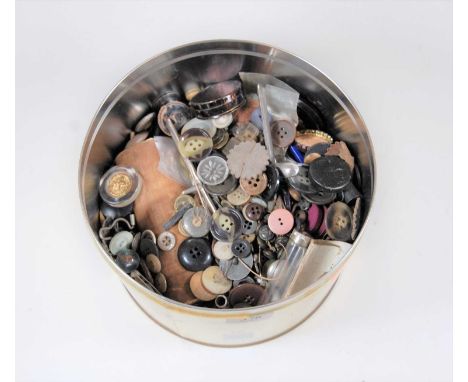 A collection of miscellaneous items, to include lady's silver cased wristwatch (a/f), various cufflinks, dress studs, buttons