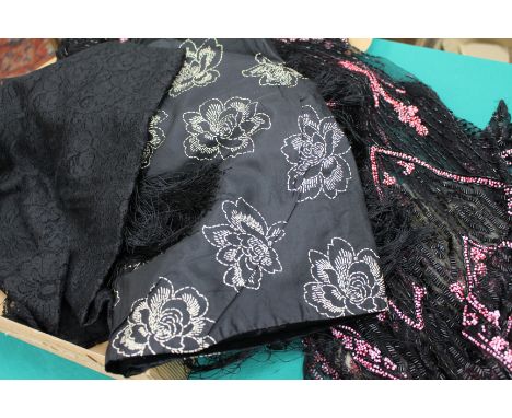 A VINTAGE EARLY 20TH CENTURY BEADWORK DRESS and two vintage shawls (3) 
