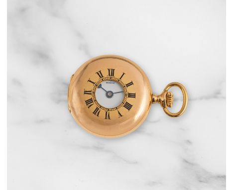 Patek Philippe. An 18K rose gold keyless wind half hunter pocket watchPatek Philippe. Montre de gousset à clapet en or rose 1