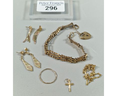 9ct gold three bar gate bracelet with heart shaped padlock, together with 9ct gold fine link chain, collection of gold and ot