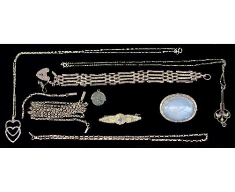 An Edwardian amethyst and seed pearl openwork pendant, set in 15ct gold, a 9ct gold bar brooch, a 9ct gold gate-link bracelet