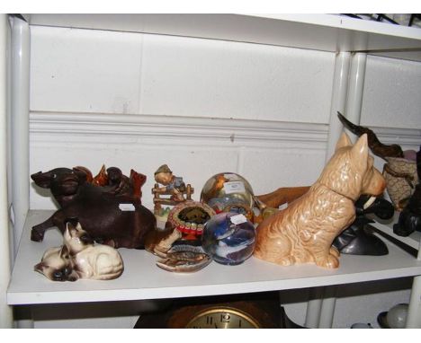 Various collectable ceramic ware including Sylvac dog, Beswick cat