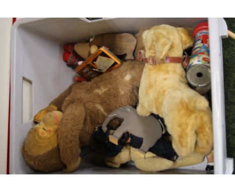 Quantity of children's vintage Teddy bears and animals