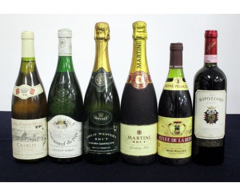 1 bt Chablis V.V. Dom du Vieux Chateau 1998 Dom Daniel-Etienne Defaix i.n 1 bt Chateauneuf du Pape (blanc) 1989 Ch. Simian lm